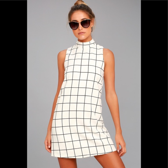Lulus Dresses & Skirts - *FINAL PRICE* NEW Lulus High Neck Checked Dress